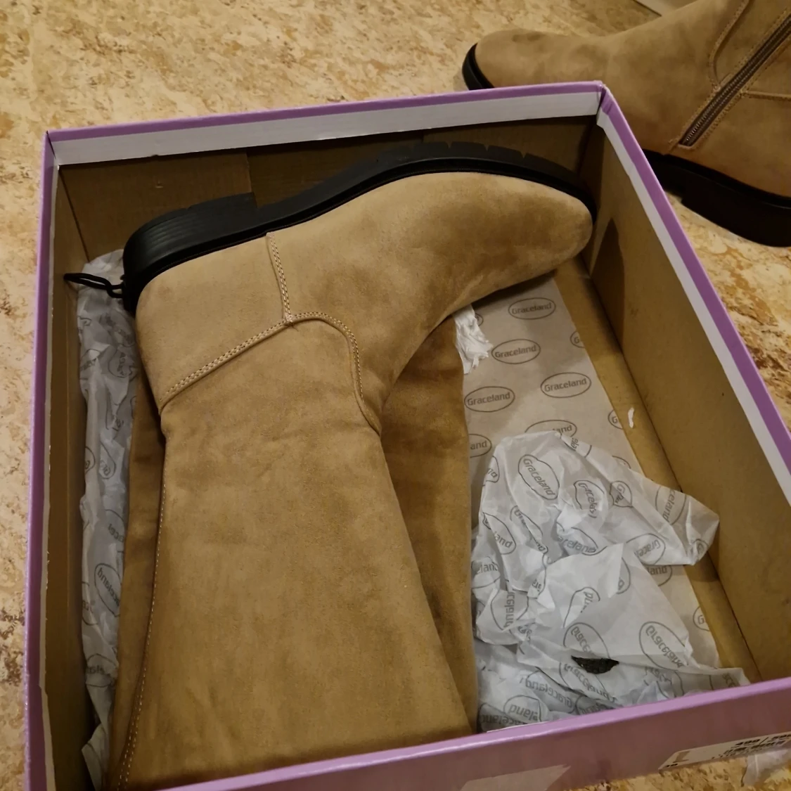 Beiga mockastövlar från Graceland - 3