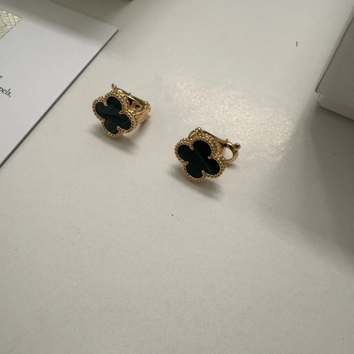 Van Cleef • Örhägen - 2