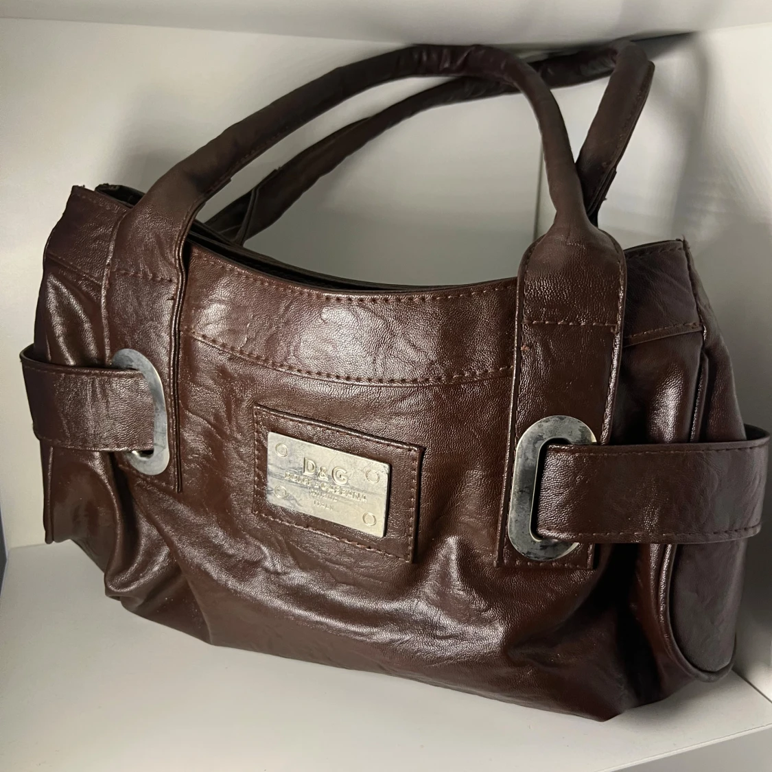 Brun handväska från D&G i skinn