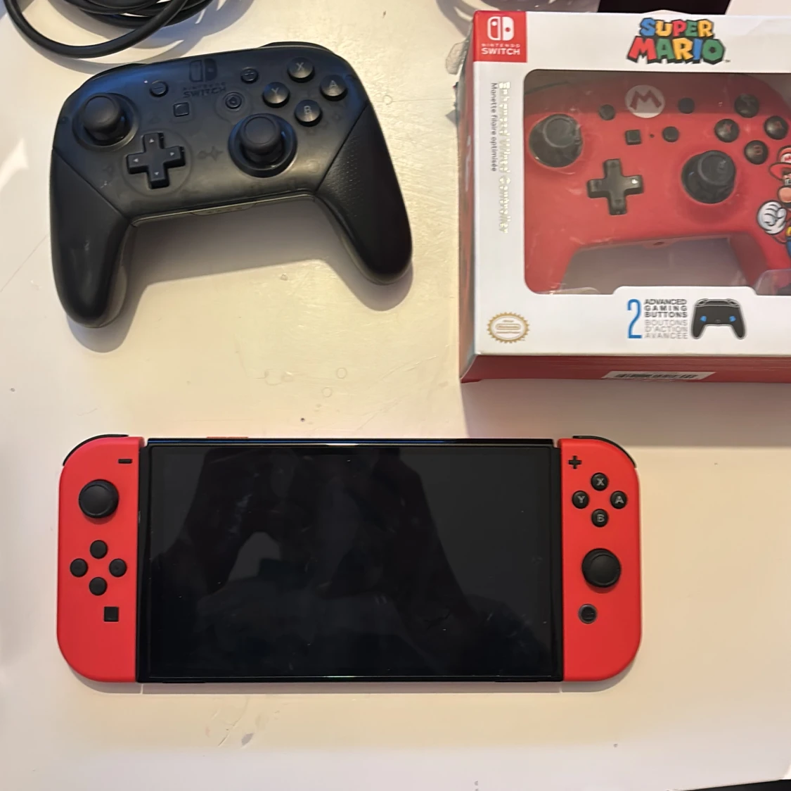 Nintendo Switch - 1