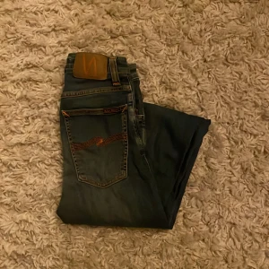 Nudie jeans - Tja. Säljer dessa as feta nudie jeans strl 25-30. Skicka ett dm vid fundering.