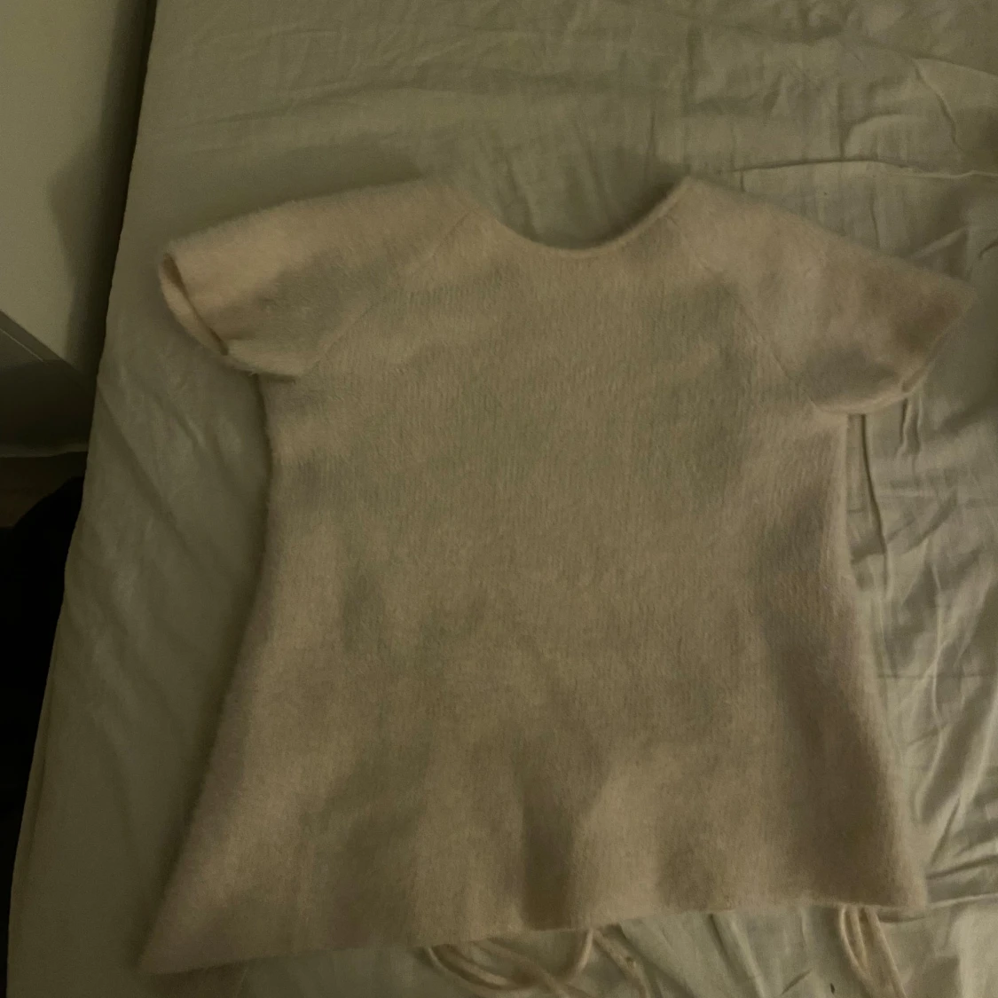 Beige stickad tröja