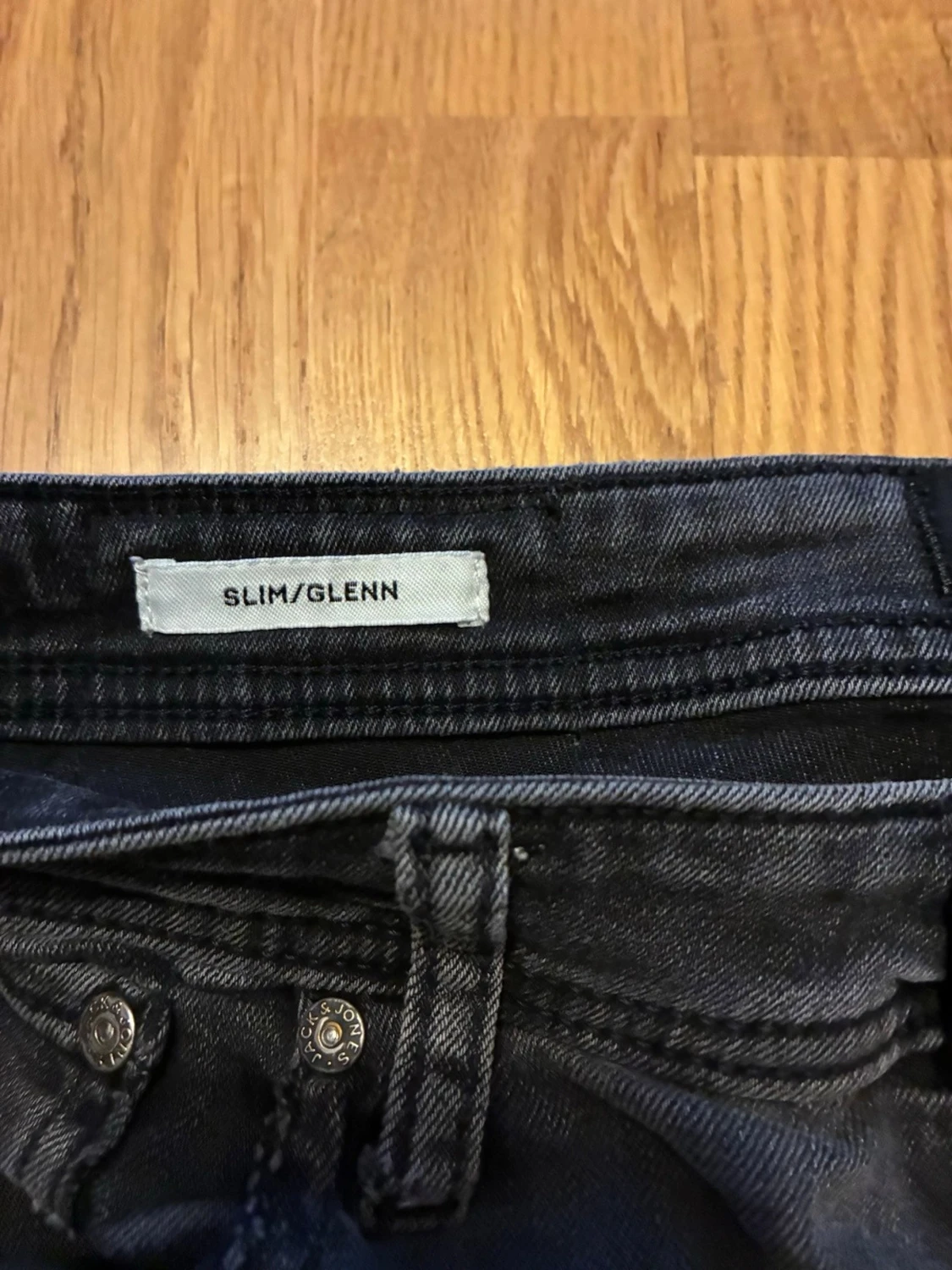 Svarta slim jeans från Jack & Jones - 2