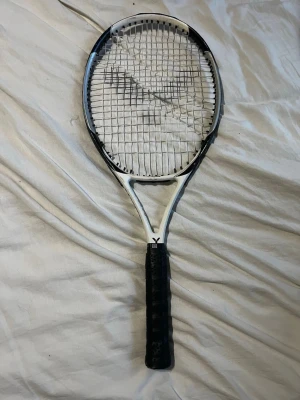 Tennis raketer  - Tennis raketer med väska allt kommer som i ett pack.