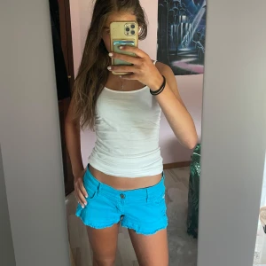Hollister shorts  - Säljer då de är för stora på mig💞