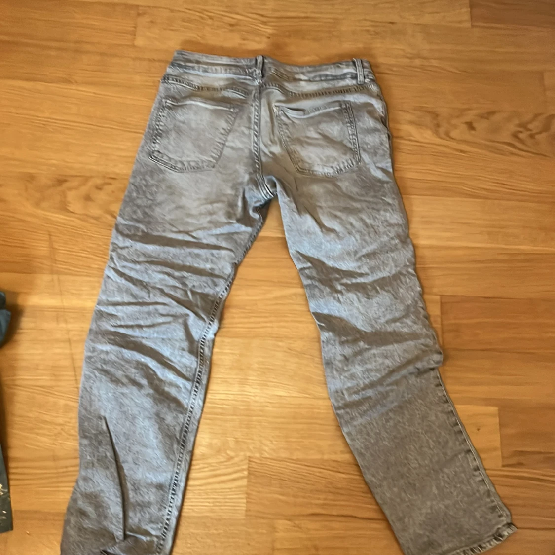 Grå tapered jeans från H&M, strl 170 - 3