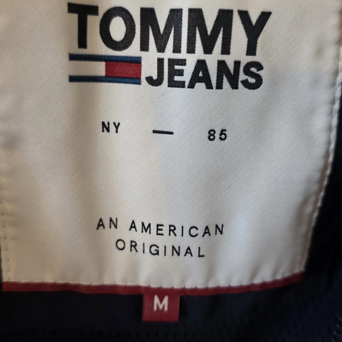 Marinblå vindjacka Tommy Jeans M - 1