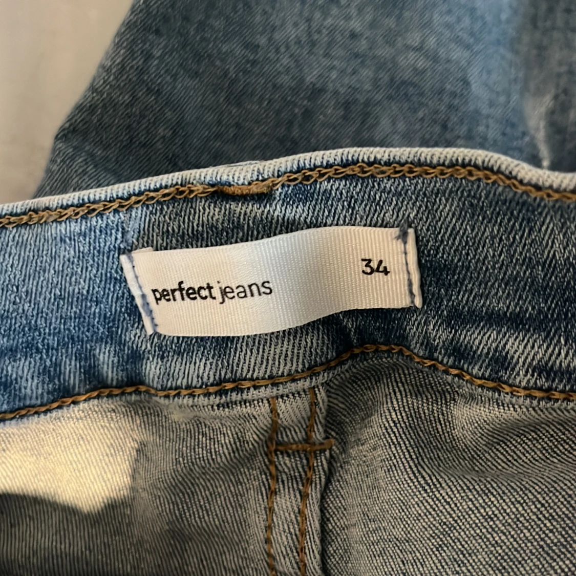 Bootcut ljusblå jeans från Perfect Jeans - 3