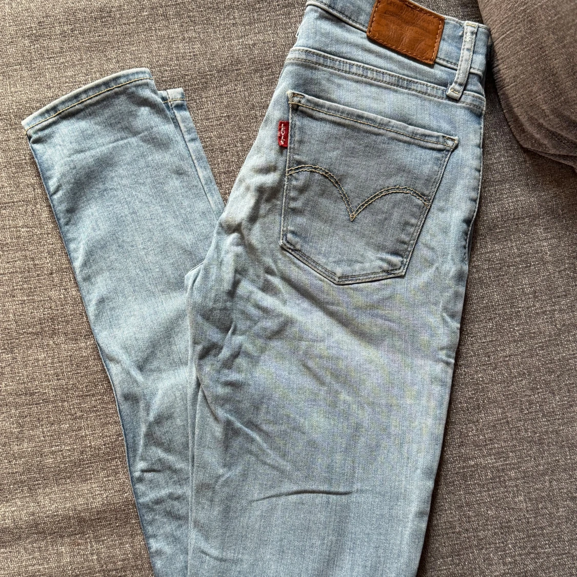 Levi's 710 Super Skinny ljusblå jeans