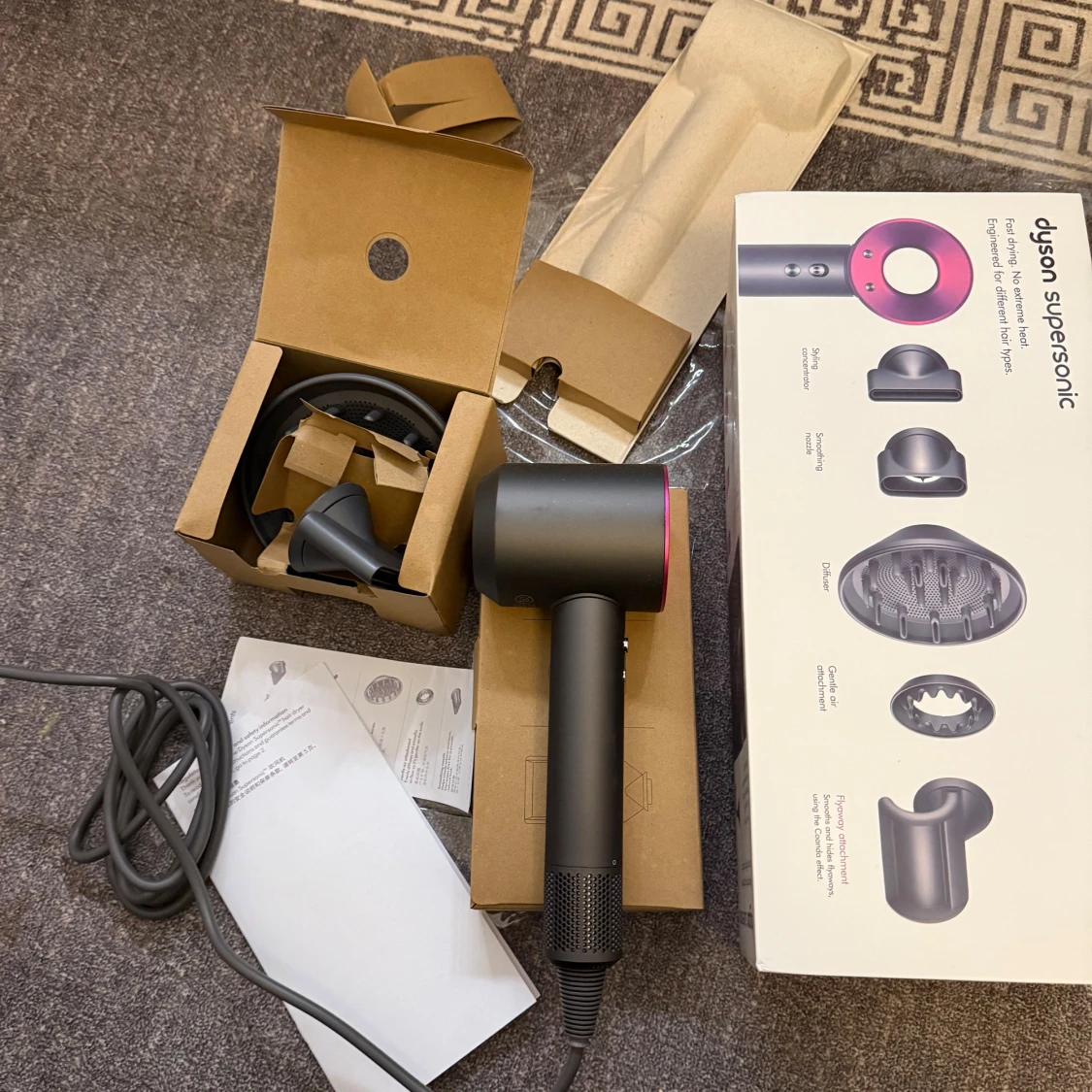 Dyson Supersonic Hårfön - 1