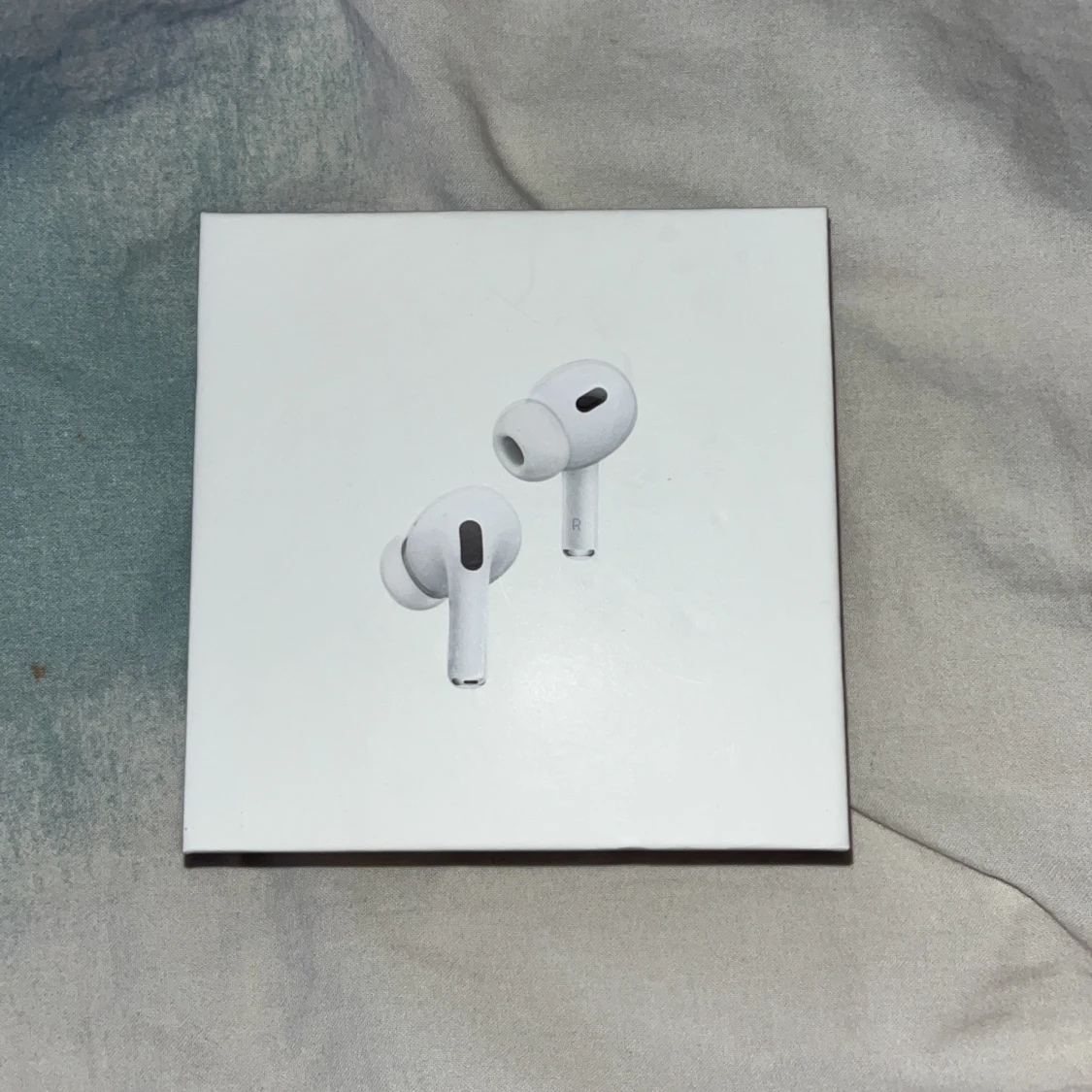 AirPods Pro (2nd generation) MagSafe USB-C