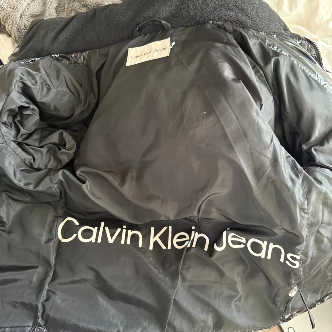 Glansig jacka Calvin Klein - 4