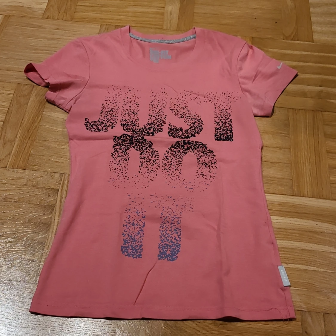Nike rosa Dri-Fit t-shirt XS