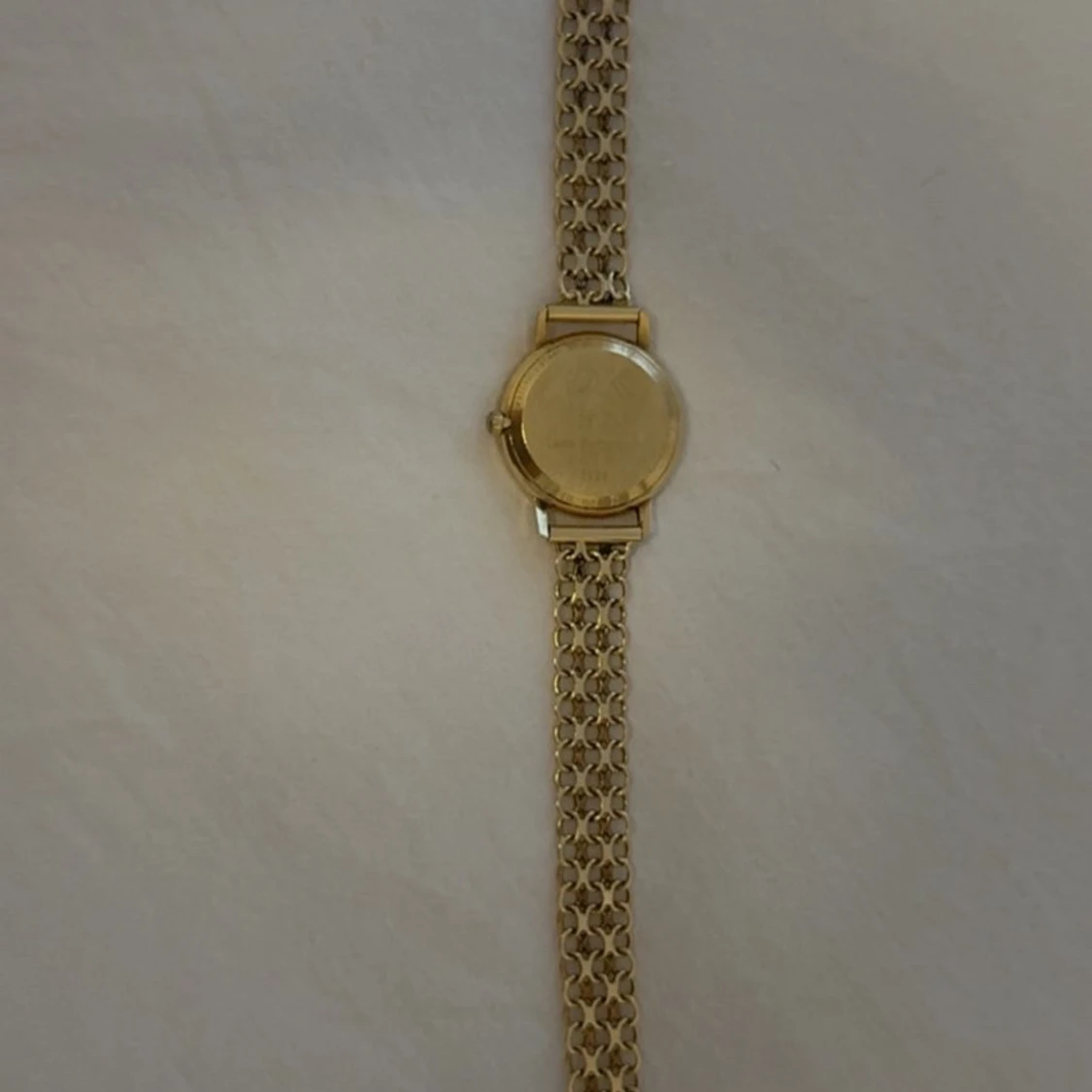 Guldfärgad Longines armbandsur - 1