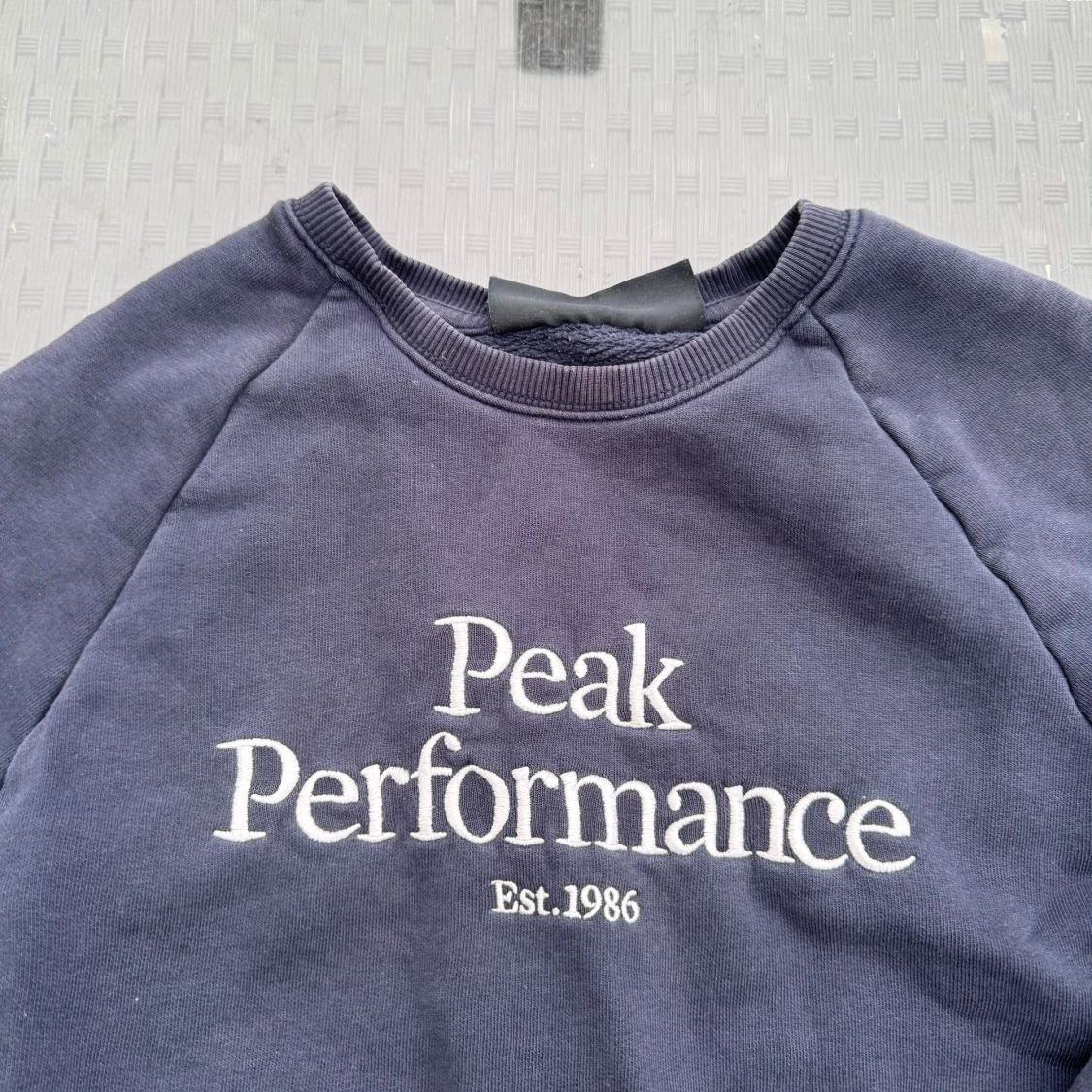 Peak Performance tröja - 1