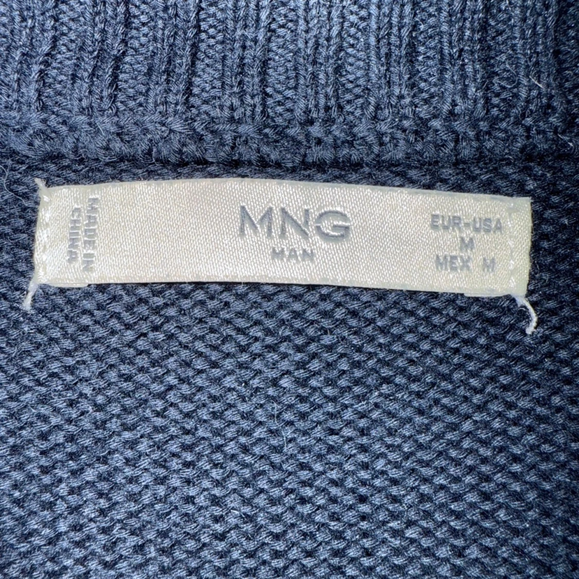 Mörkblå kofta från MNG - 90