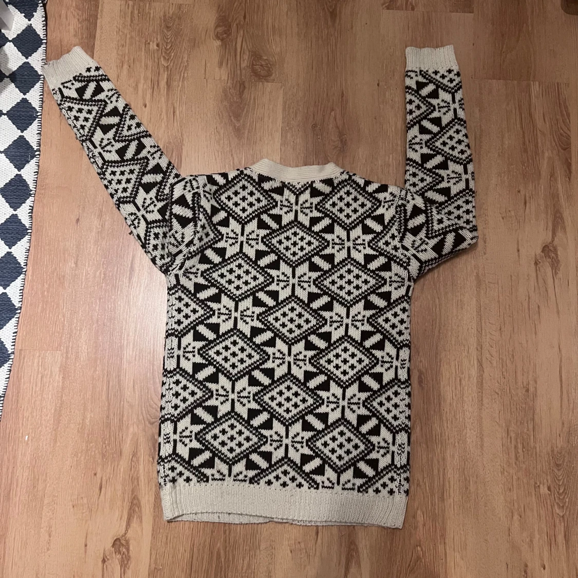 Sjuk cardigan från från Junk de Luxe - 2