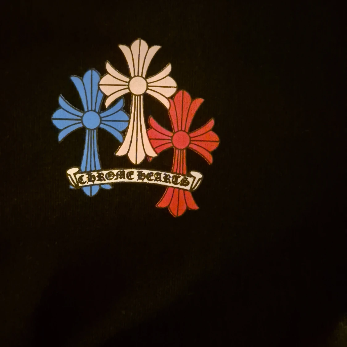 Svart Chrome Hearts hoodie med färgglada kors - 4