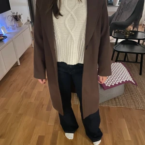 Brun kappa - Supersnygg kappa från Bershka!! 