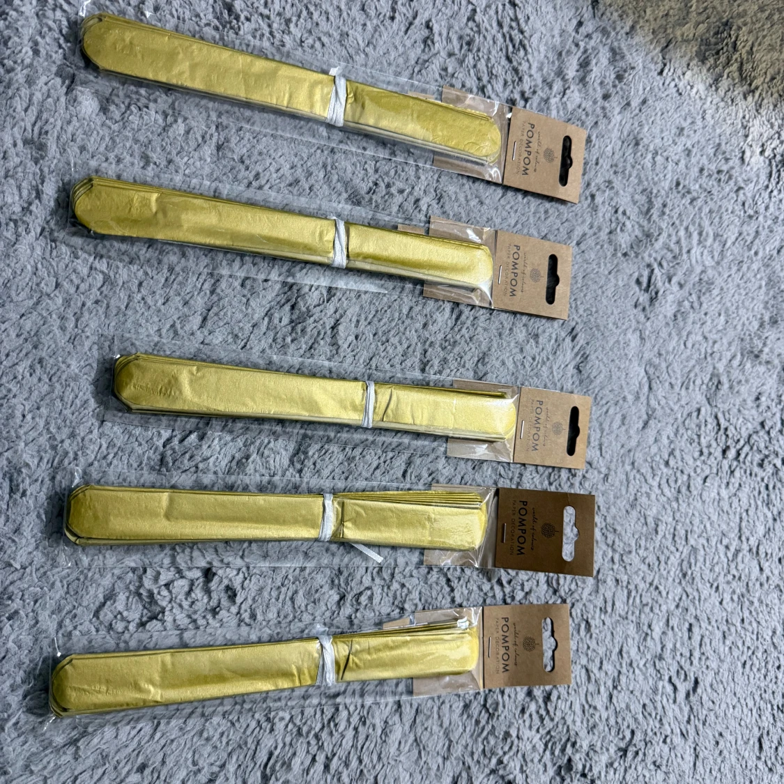 Pompom Dekorationskit & Flower Backdrop - 2