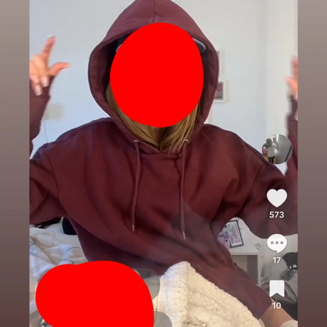 Mörkröd oversized hoodie med huva - 1