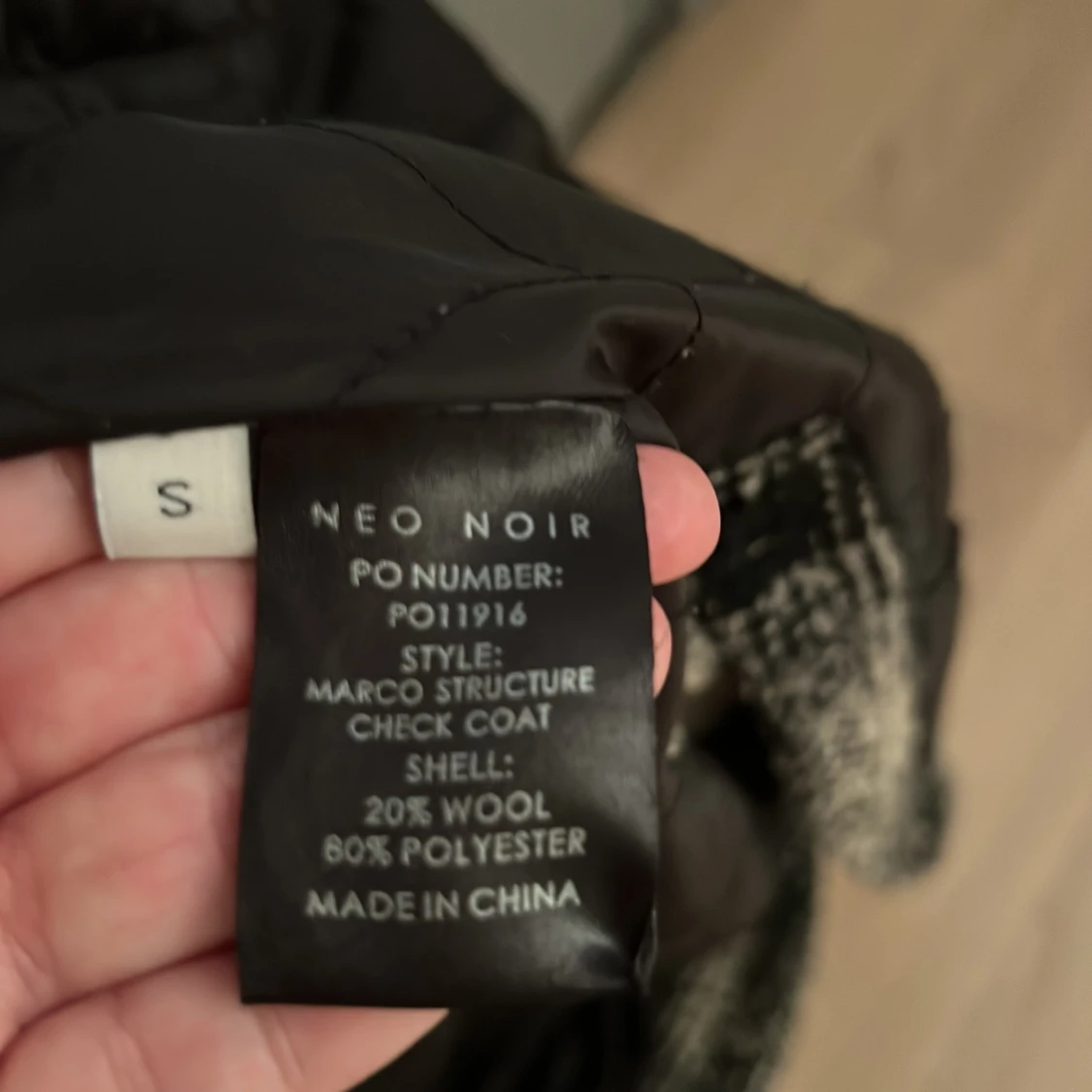 Rutig oversize skjortjacka från Neo Noir - 4