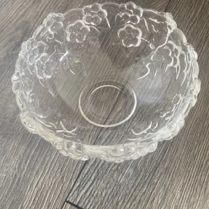 Söt liten skål - En söt skål med blommönster