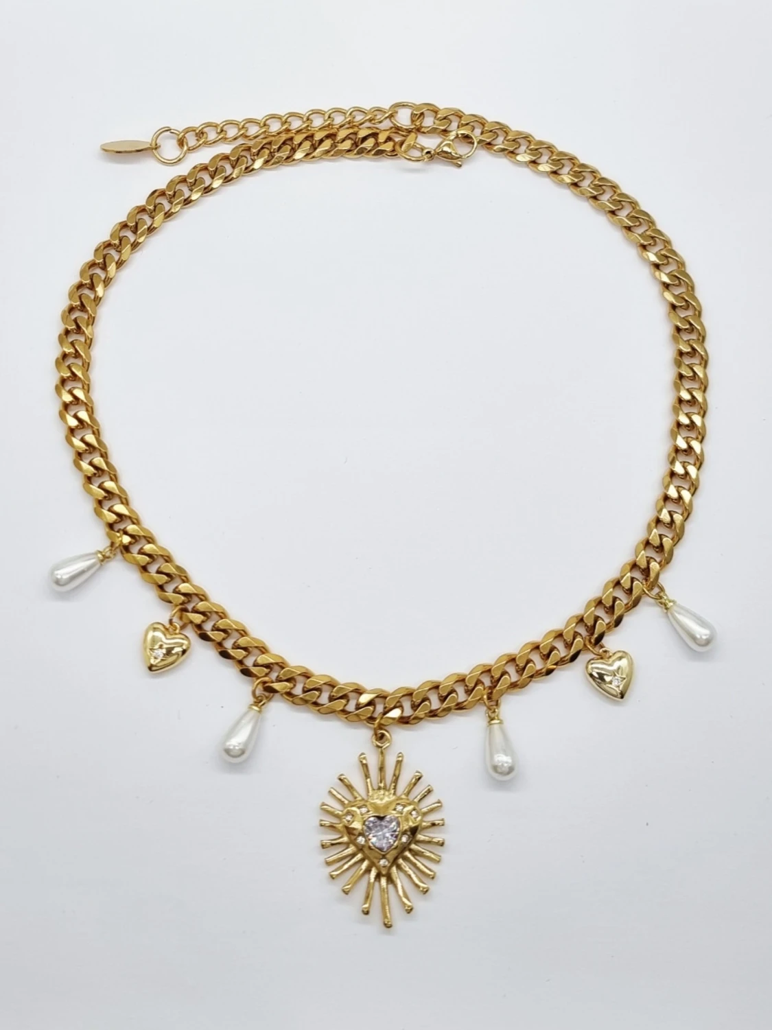 18K guldpläterat halsband med hjärta och pärlor  - 1