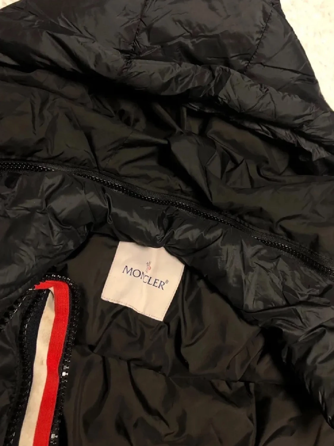 Moncler Hacker - 2
