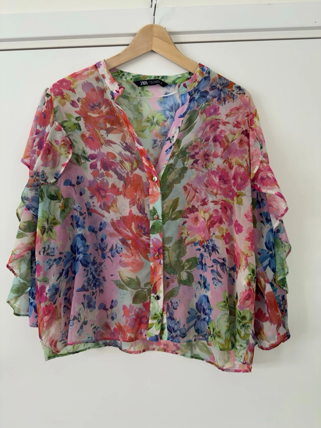 Blommig blus från Zara