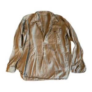 Vintage skjorta/ hippie/ boho/ 60s/ 70s - Vintage beige skjorta! 100% bomull 