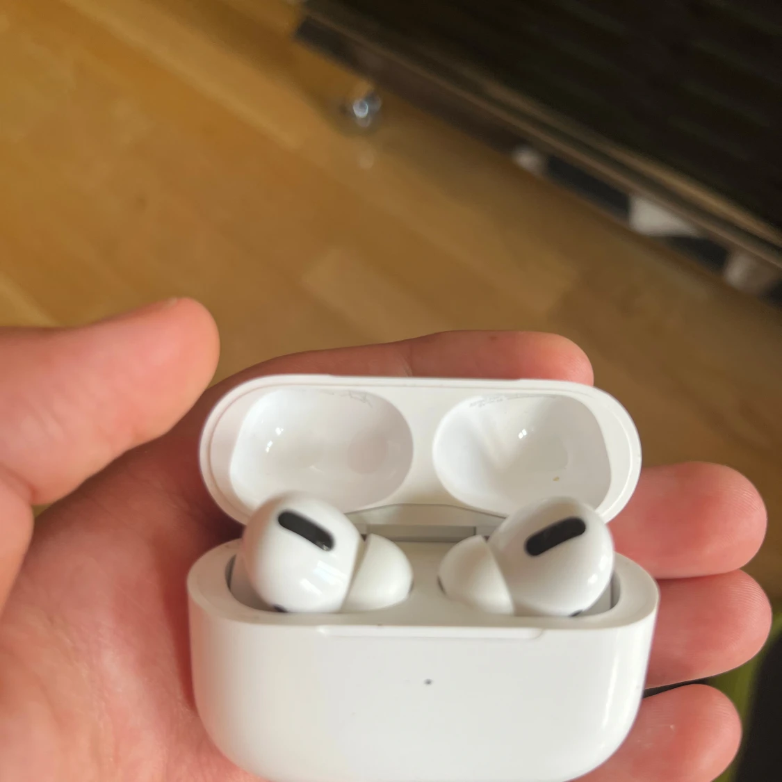 AirPods Pro - 2