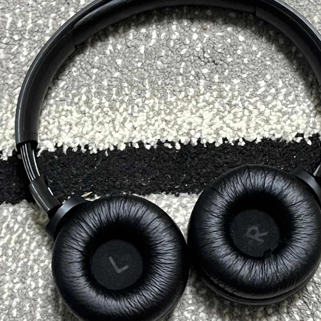 JBL trådlösa over-ear hörlurar - 1