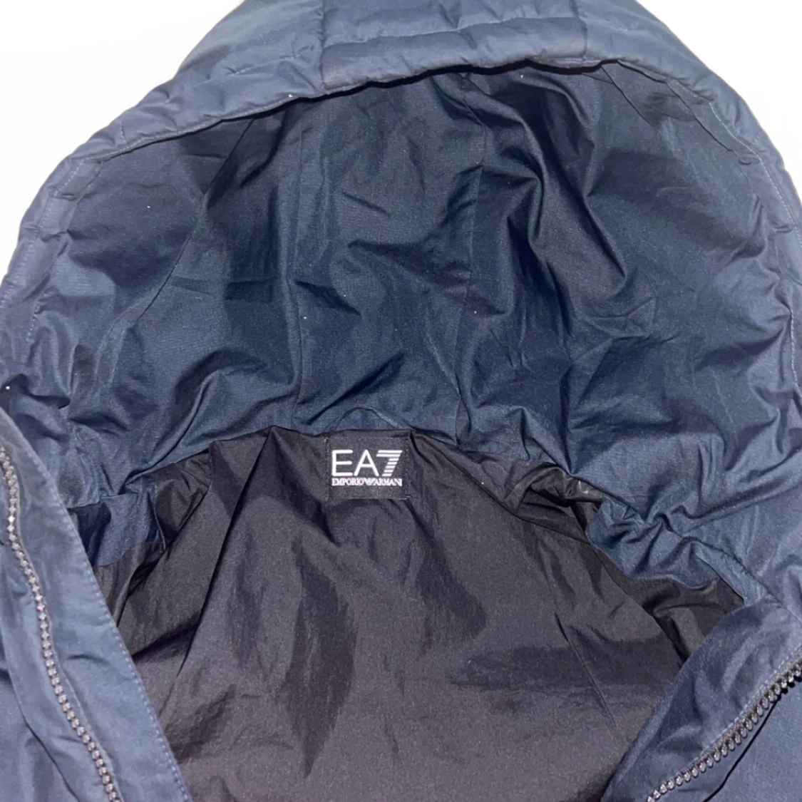 Mörkblå pufferjacka från EA7 Armani - 1