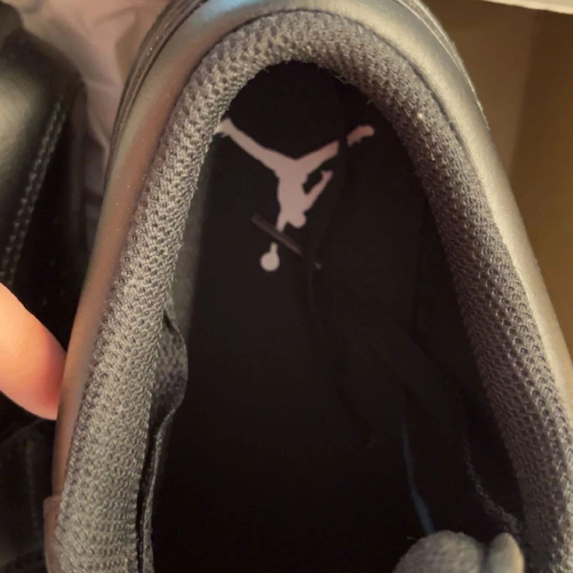 Nike Air Jordan 1 Low Triple Black - 3