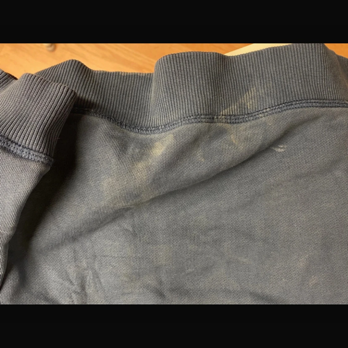 Blå hoodie från Les Deux med snörning - 4