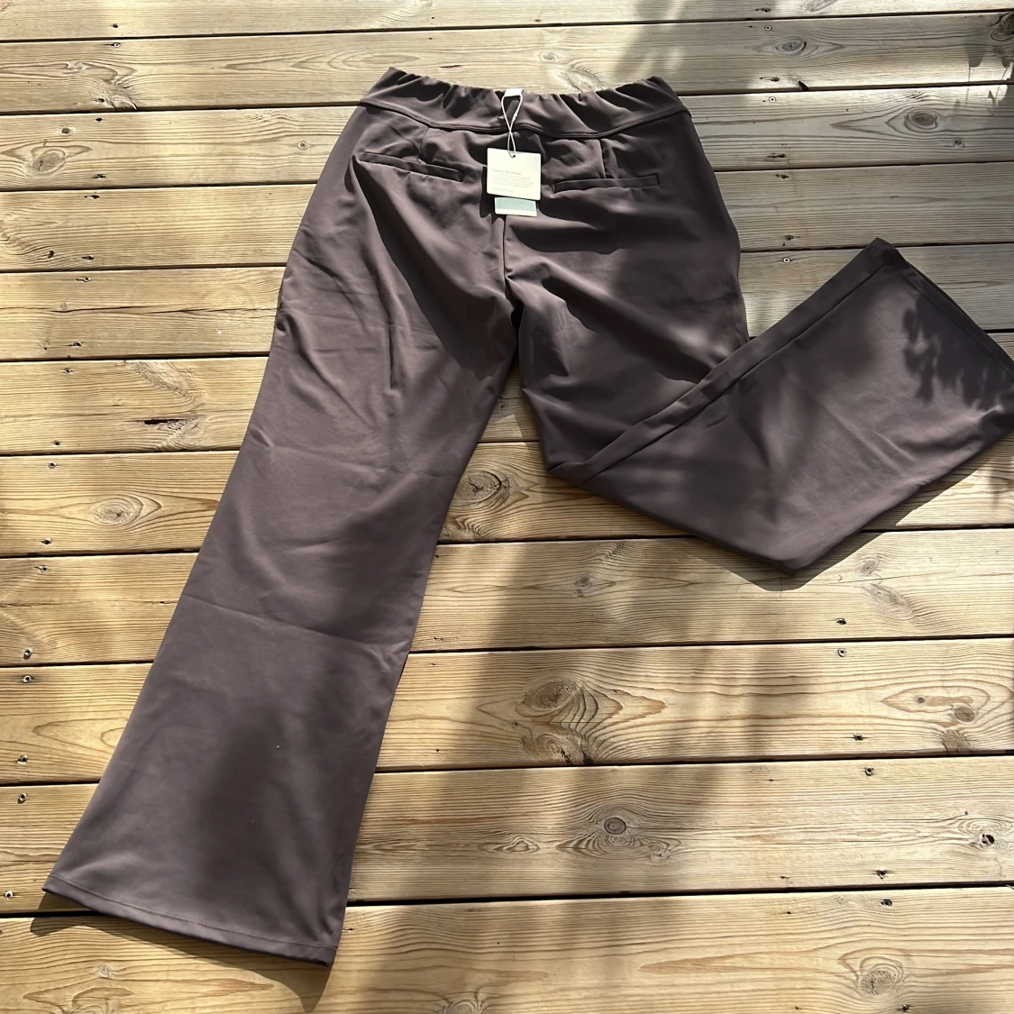 Bruna wide pants från Halara L - 1