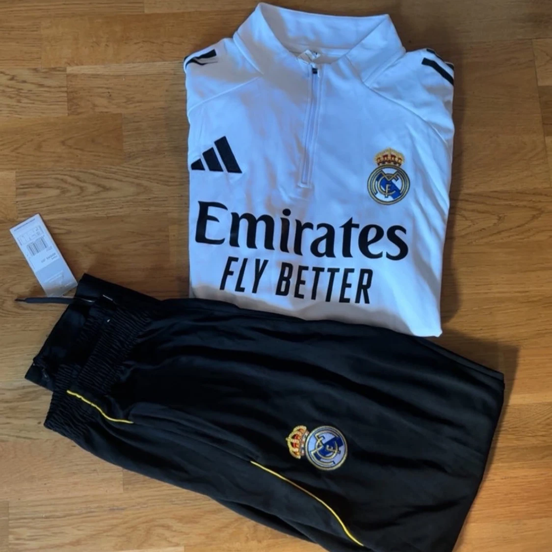 Real Madrid fotbollströja Adidas - 1
