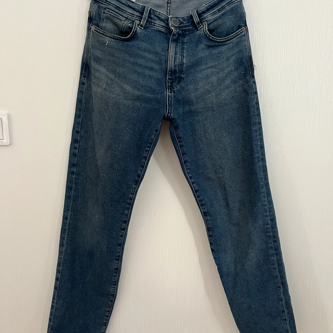 Blå wide jeans från Selected Homme