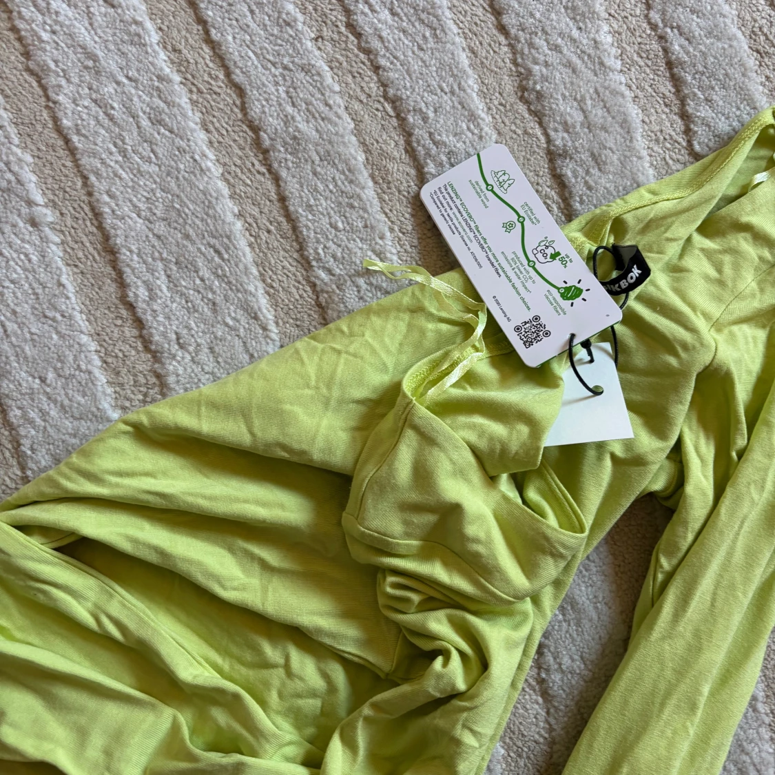 Grön långärmad topp från Bik Bok - 2