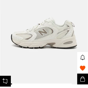 New Balance U530, sea salt, stl 37 - Säljer helt nya New Balance 530 i färgen ”sea salt” väldigt populär färg som är slutsålda nästan överallt. Har endast användt dessa 2 gånger, pågrund av för liten storlek så kan jag inte använda de mer. Storlek 37.