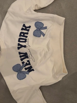 Söt tröja barn oanvänd - Fint skick