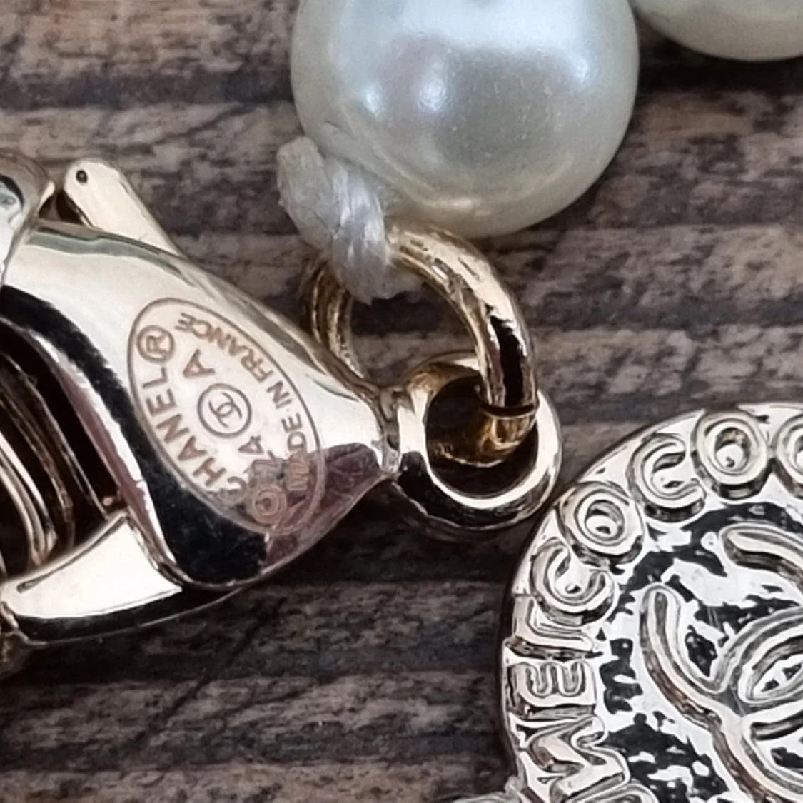 Reworked treasure Chanel halsband - 3