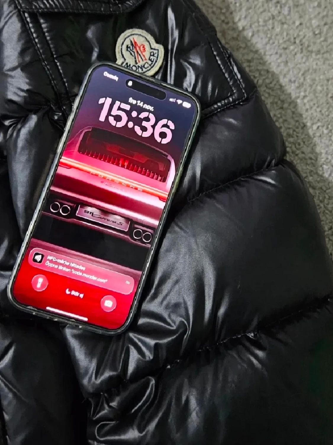 Moncles maya puffer - 1