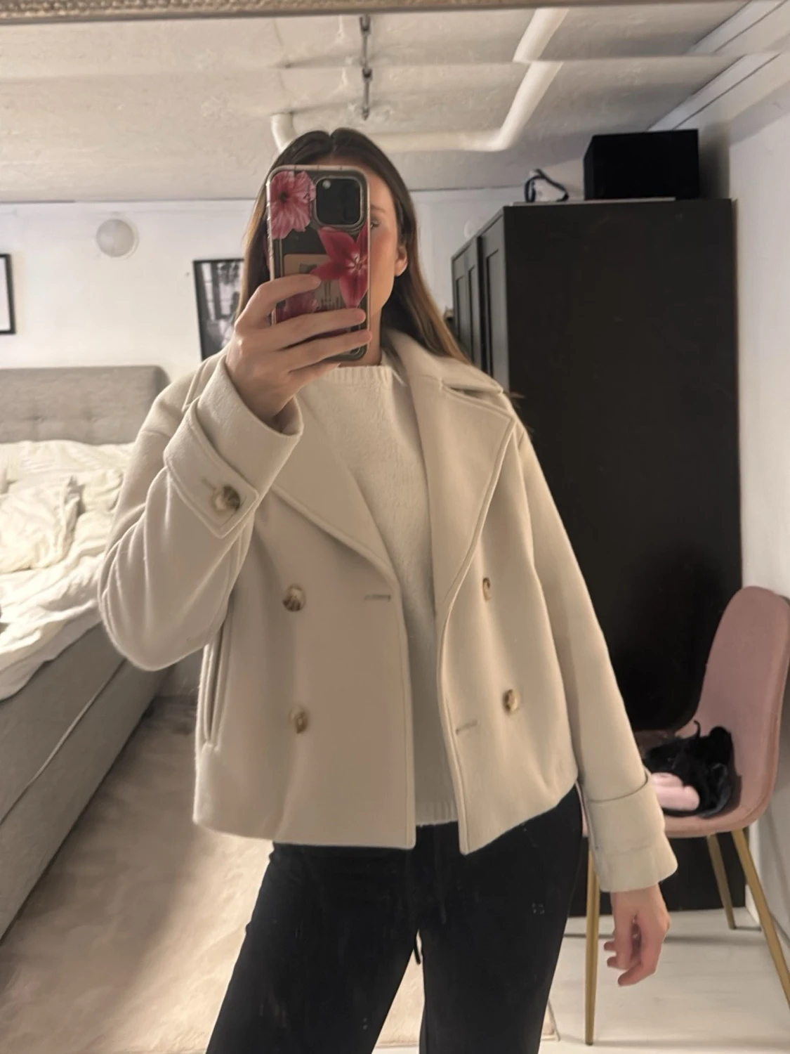 Beige kappa från Kappahl med knappar - 1