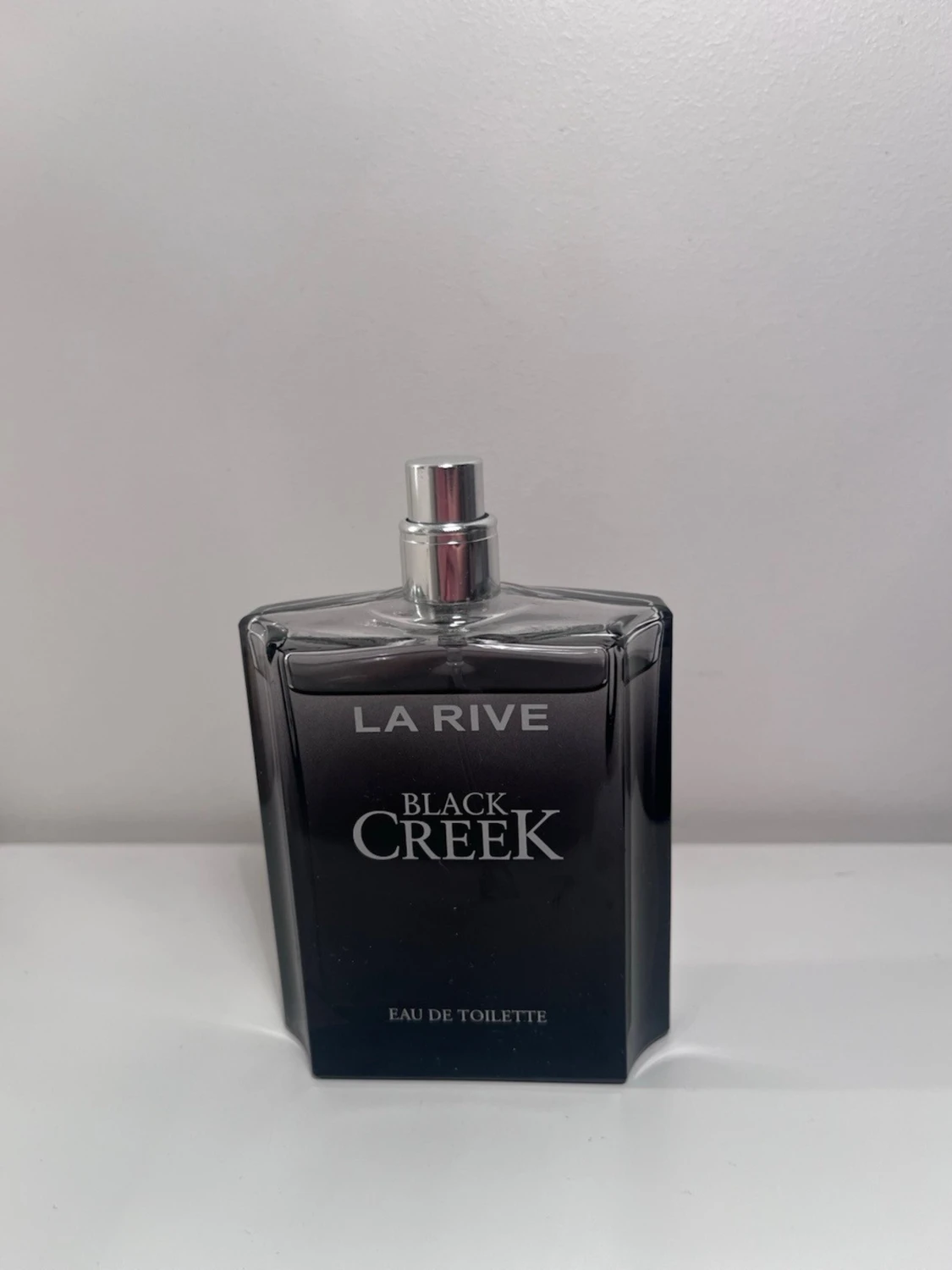 La Rive Black Creek Eau de Toilette