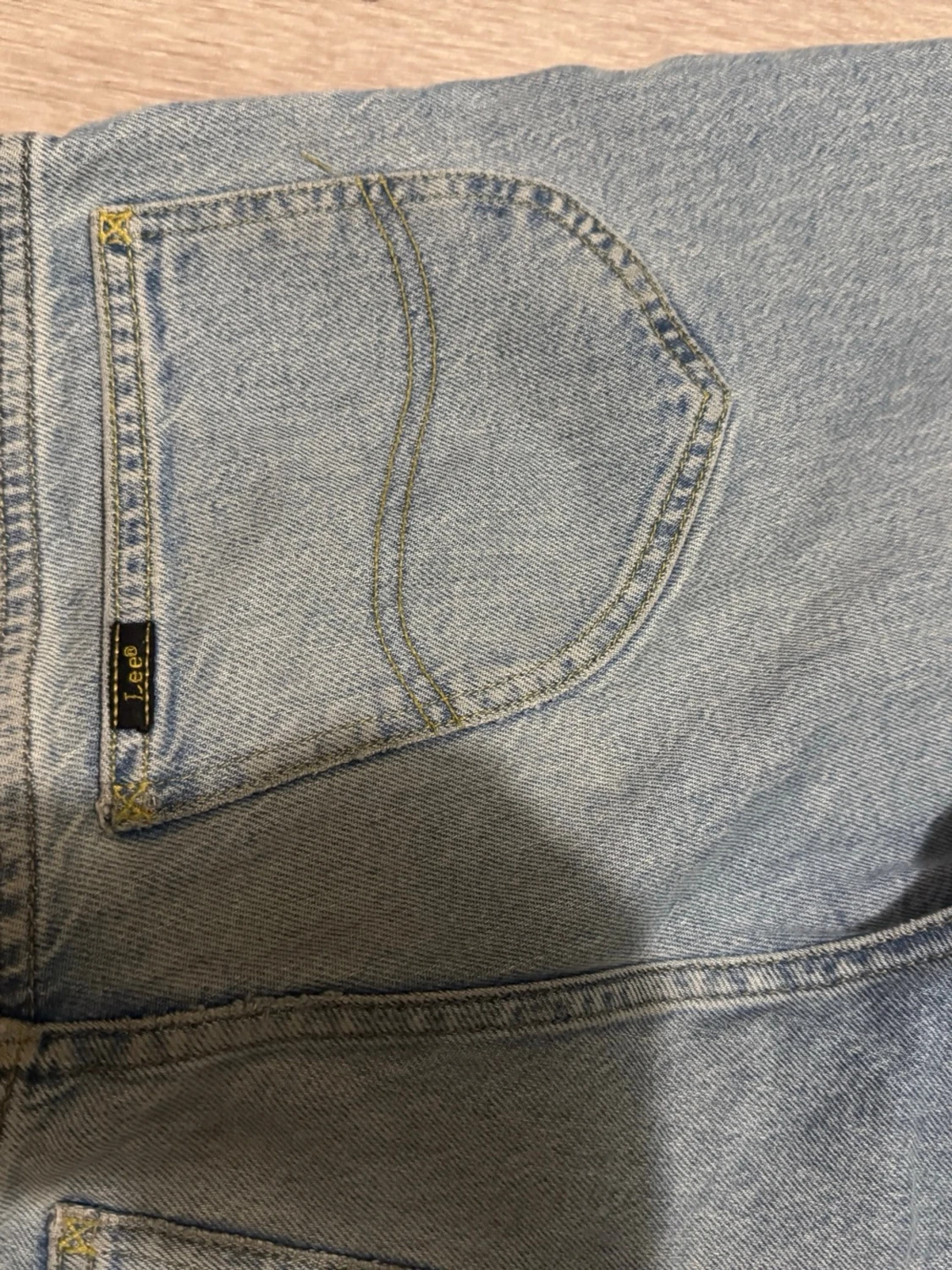 Ljusblå raka jeans från Lee - 2