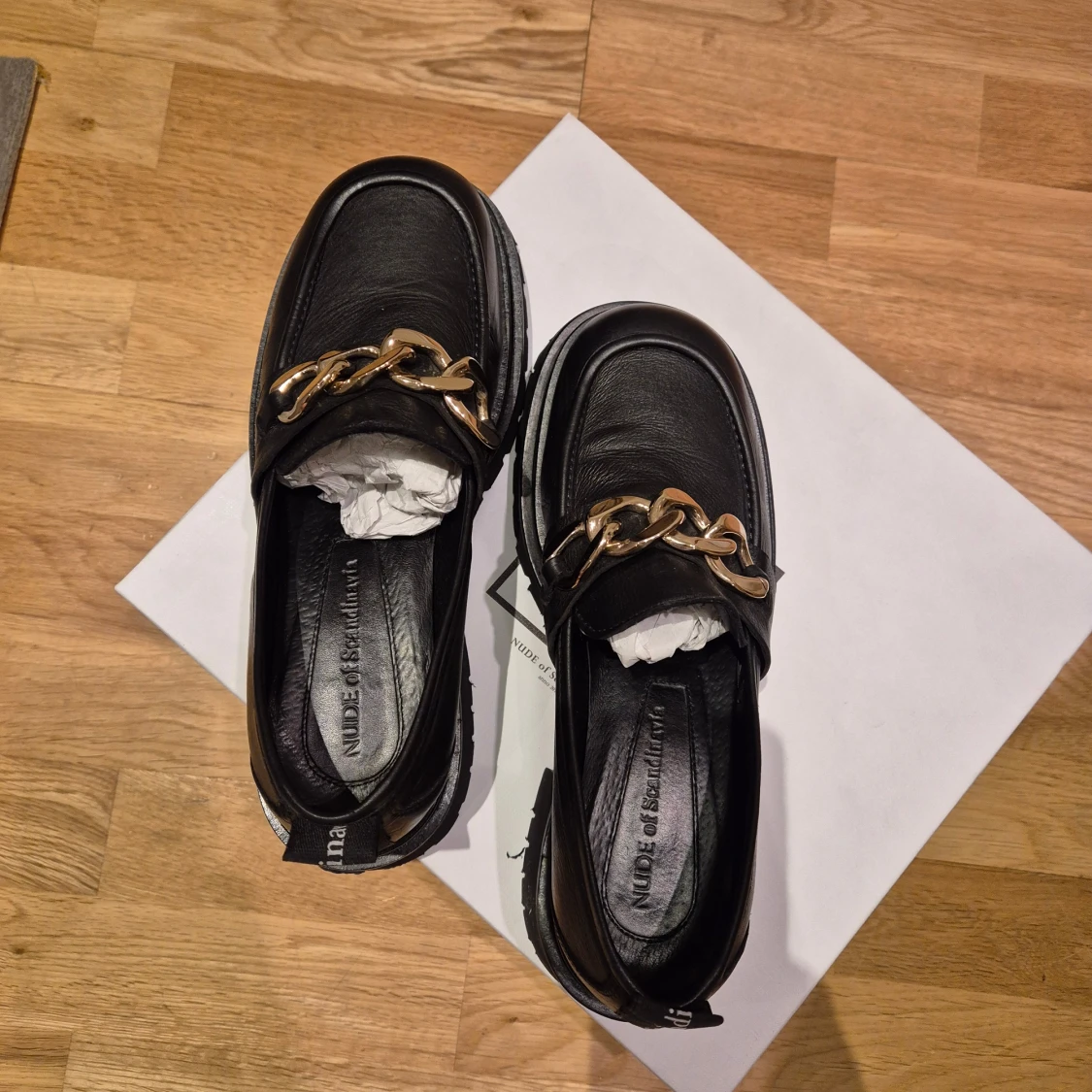 Svarta loafers Nude of Scandinavia - 2