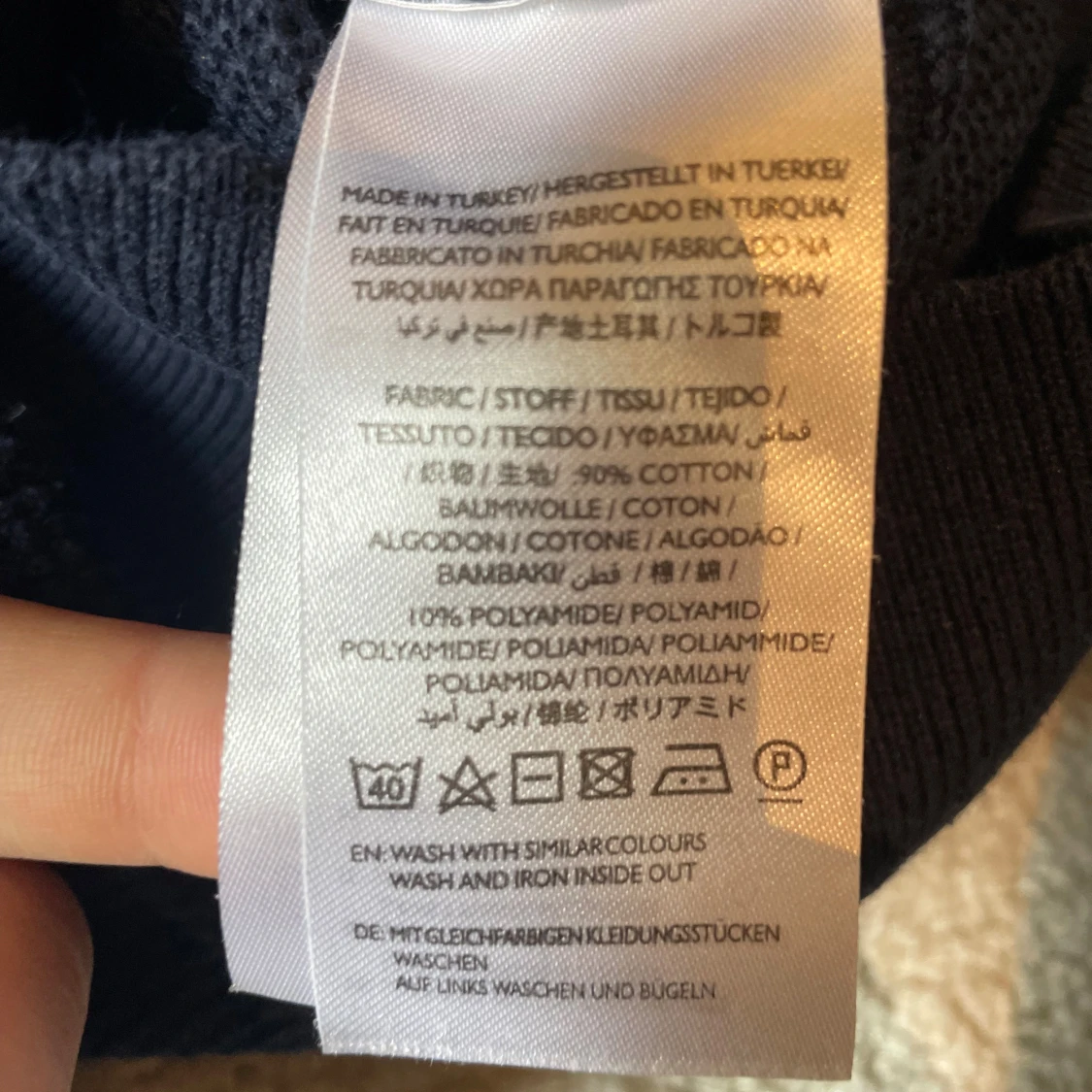 Mörkblå tröja från GANT i bomull - 3