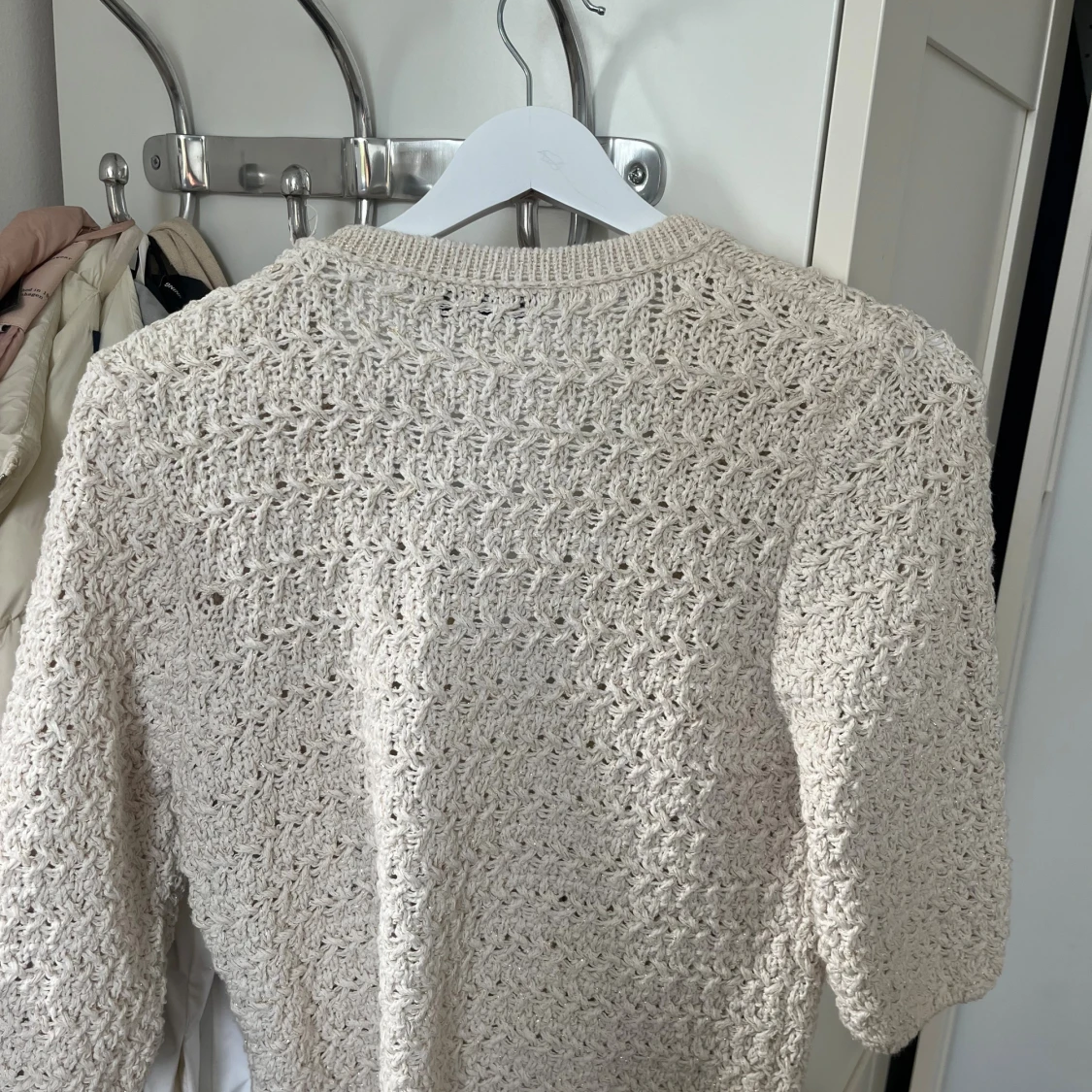 Beige stickad kofta från Zara - 3
